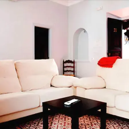 Hotel La Ciudad 3*